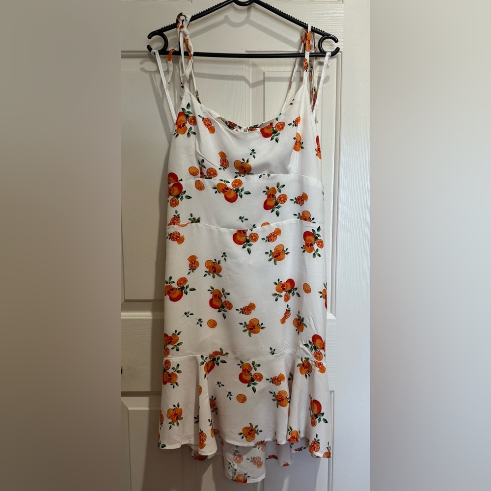 NWT Wild Fable White Dress with Orange Floral Design. Size XXL.